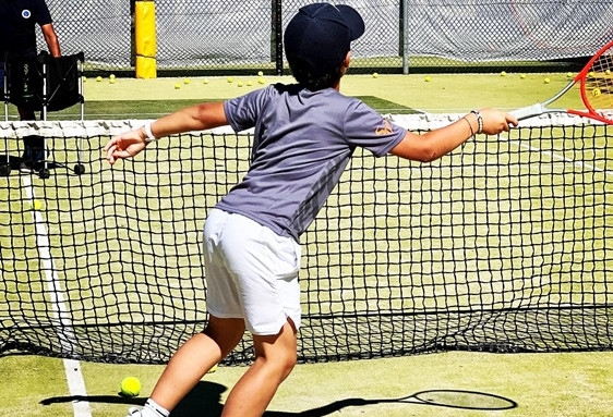 Anniversaire tennis enfant de 3 à 15 ans dans un club privé