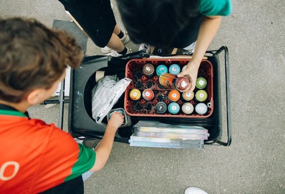 Stage artistique et révisions enfant 10 à 15 ans à Paris 8