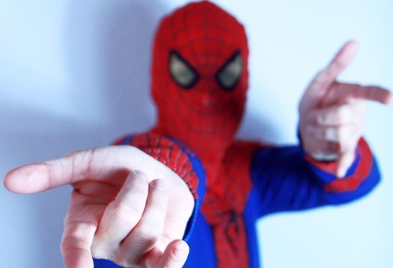 Anniversaire enfant Spiderman à domicile en France de 2 à 12 ans