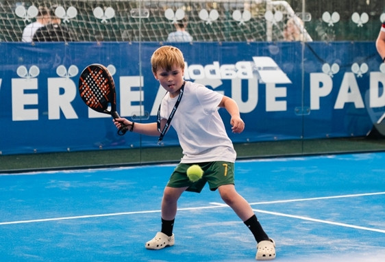 Anniversaire padel enfant de 6 à 15 ans à Lille