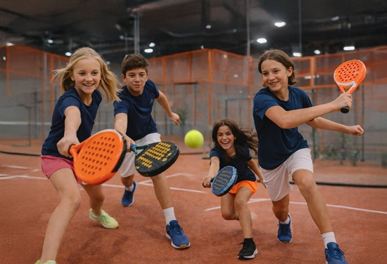 Anniversaire padel enfant de 6 à 15 ans à Lille